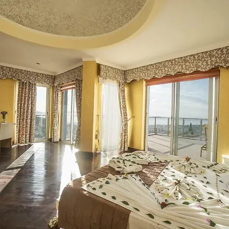 Maira Deluxe 4* Turgutreis