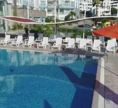 Hotel Maira Deluxe