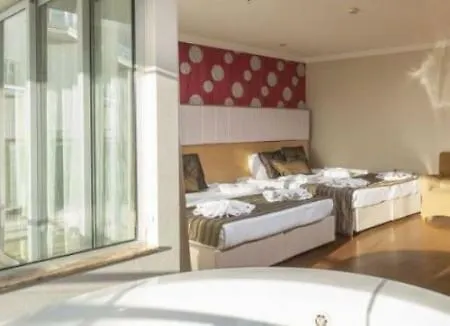 Maira Deluxe Hotel Turgutreis
