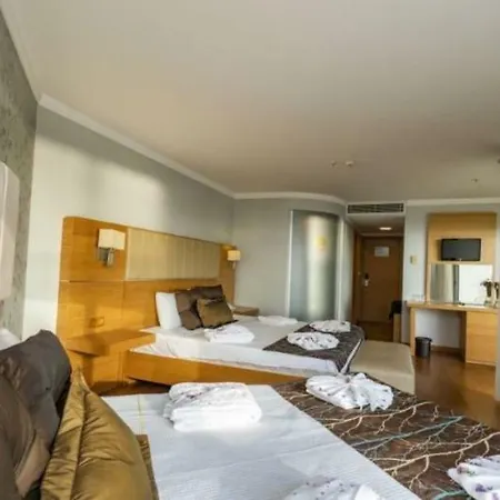 Maira Deluxe 4* Turgutreis