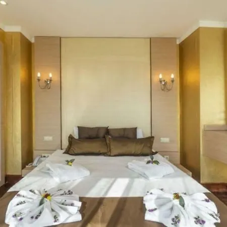 Maira Deluxe 4*