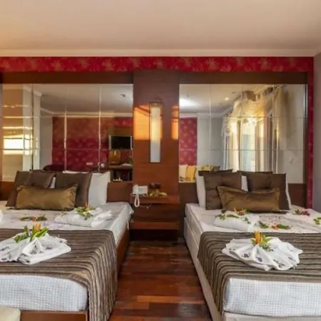 Hotel Maira Deluxe Turgutreis