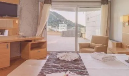 Hotel Maira Deluxe Turgutreis